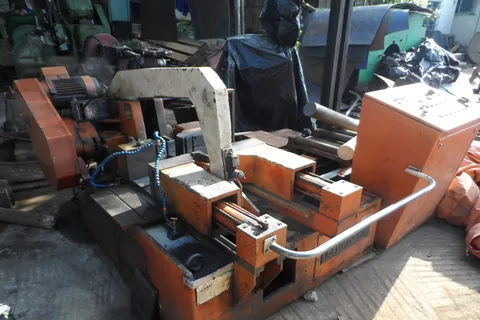 Machine-outil de l’atelier PRECIX SARL à Yopougon