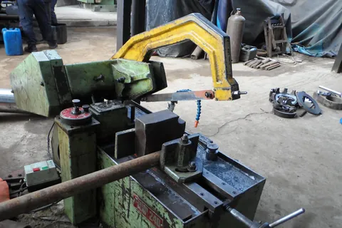 Machine-outil de l’atelier PRECIX SARL à Yopougon